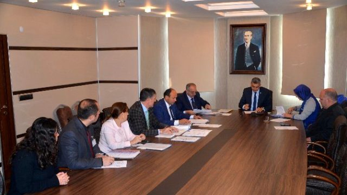 Uzuntarla Mahallesinde İş Yerleri Kiralandı