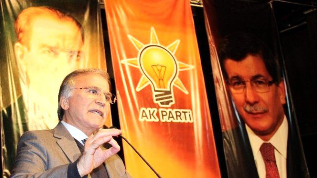Ak Partili Şahin\'den Yemin Metni Açıklaması