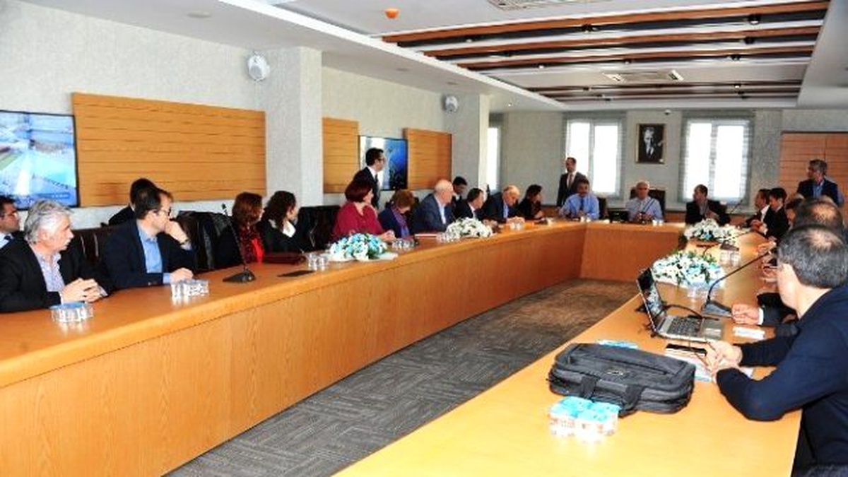 Büyükşehir Belediyesinin Hizmetleri "Uzay Teknolojisi" ile İzlenecek
