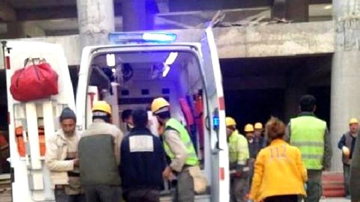 Hastane İnşaatından Düşen İşçi Öldü