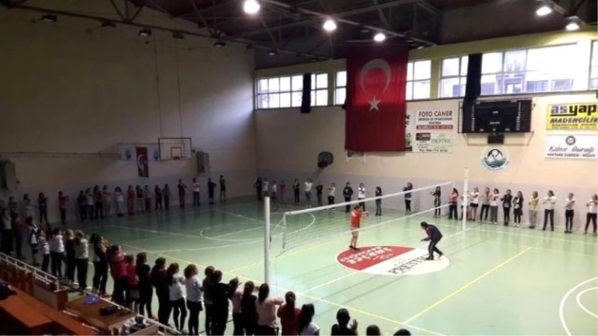 Keşan\'da Voleybola Büyük İlgi