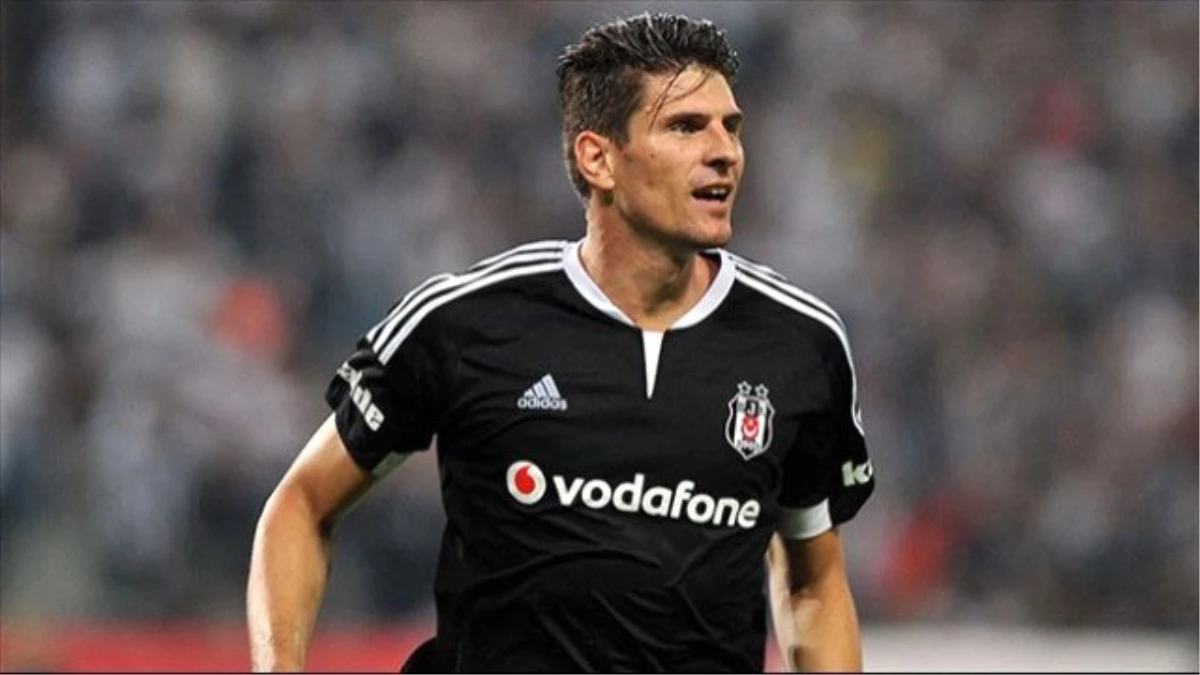 Mario Gomez: Beşiktaş\'ta Mutluyum, Fiorentina\'ya Dönmeyeceğim
