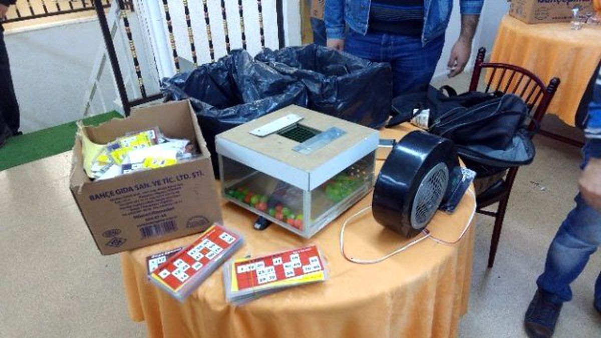 Polise Yakalanmamak İçin Gizli Geçit Yapmışlar