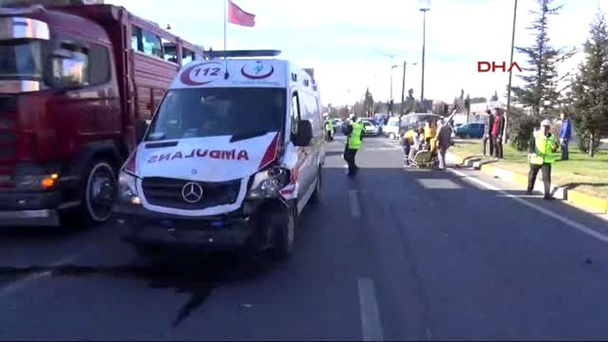 Uşak - Bakan Eroğlu: Ben de Bir Türkmen\'im, Türkmenlerin Torunuyum, İçim Sızlıyor -1