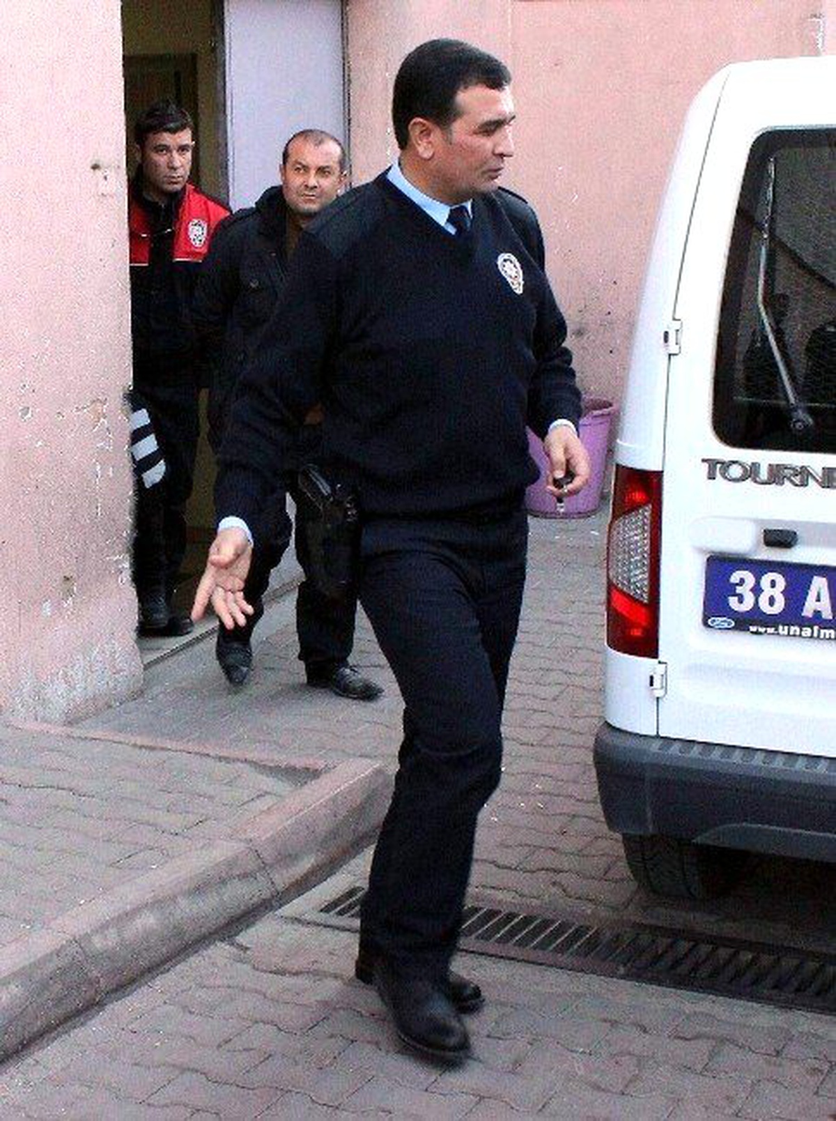 Güvenlikçilerin Bıçaklanması Olayı ile İlgili 1 Kişi Gözaltına Alındı