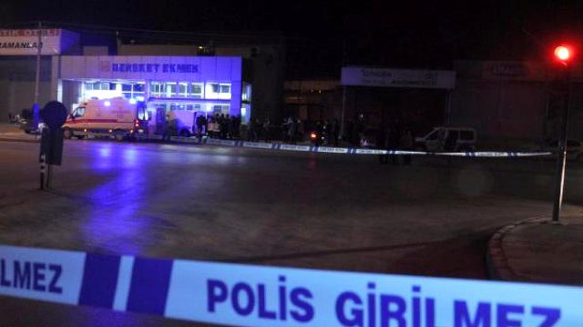 Kırmızı Işıkta Silahlı Saldırıya Uğrayan İşadamı Öldü