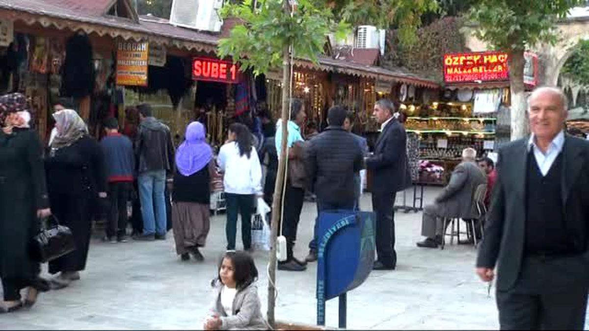 Şanlıurfa - Gerçeğini Alamayanlar, İmitasyon Takıları Tercih Ediyor