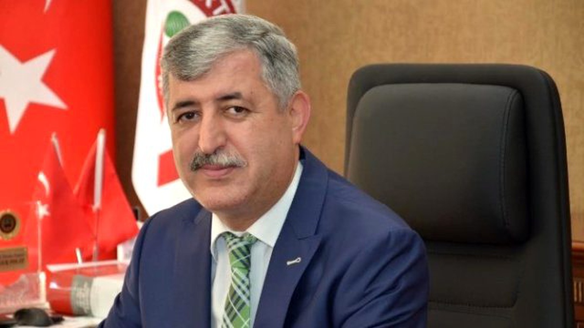 Başkan Polat, Tüm Öğretmenlerin Gününü Kutladı