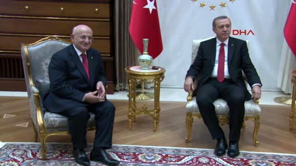Cumhurbaşkanı Erdoğan, TBMM Başkanı Kahraman\'ı Kabul Etti