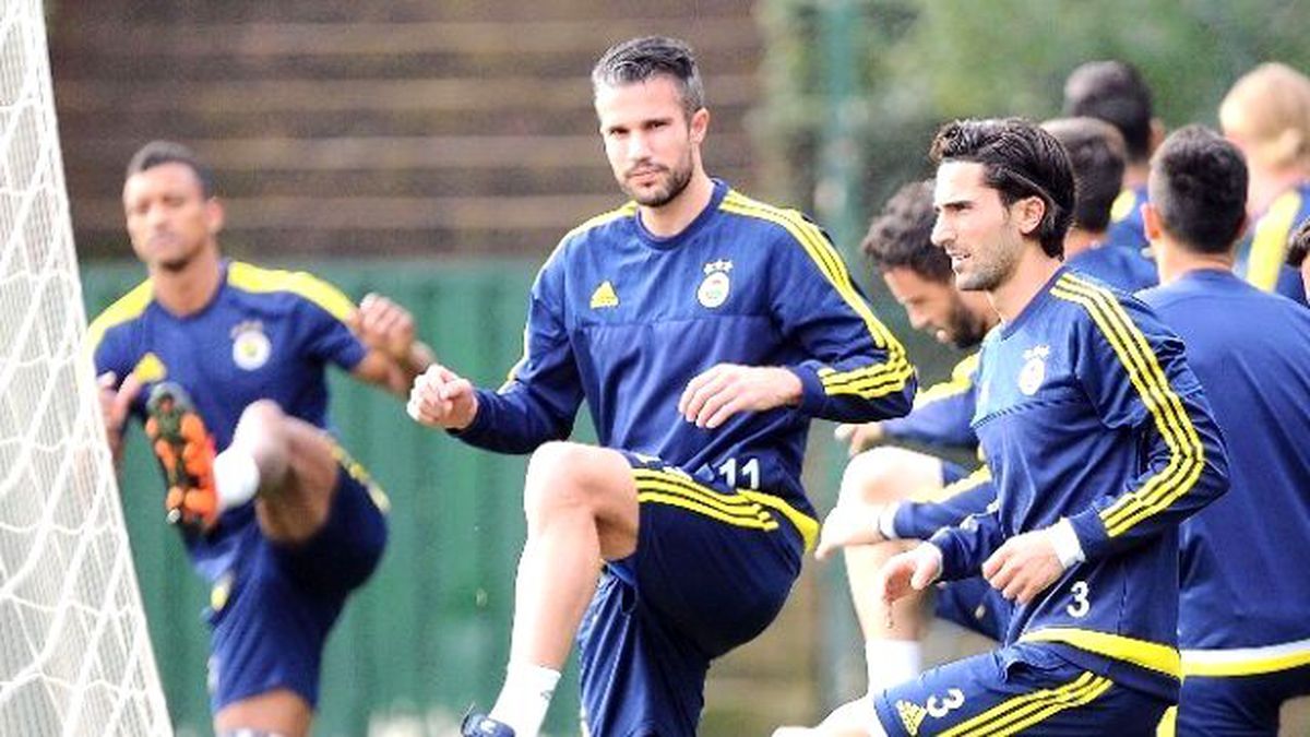 Fenerbahçe\'de Avrupa Mesaisi Başladı