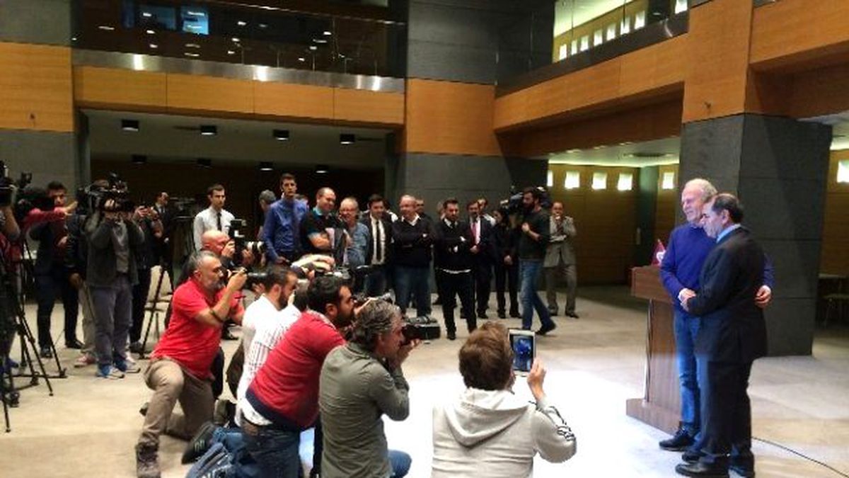 Galatasaray\'da Mustafa Denizli Dönemi