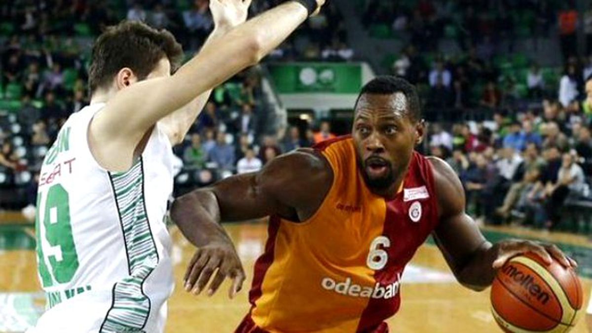 Galatasaray Odeabank, Darüşşafaka Doğuş\'u 83-76 Yendi