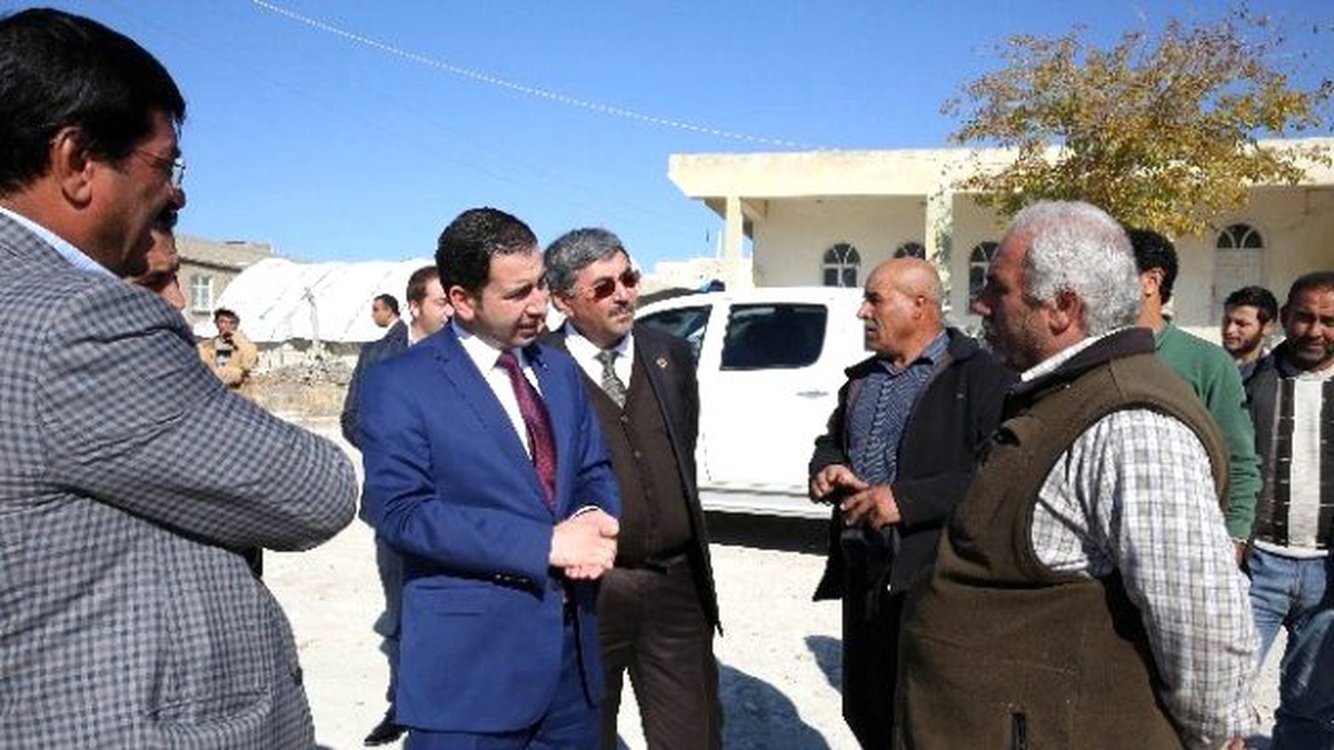 Gazi Bey Mahallesi Tozdan ve Çamurdan Kurtuluyor