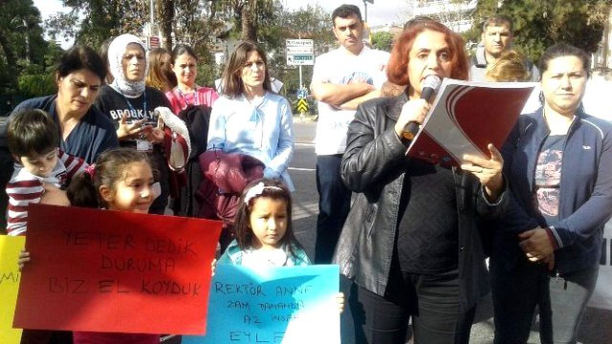Kreş Protestosunda Çocuklar Ezilme Tehlikesi Geçirdi
