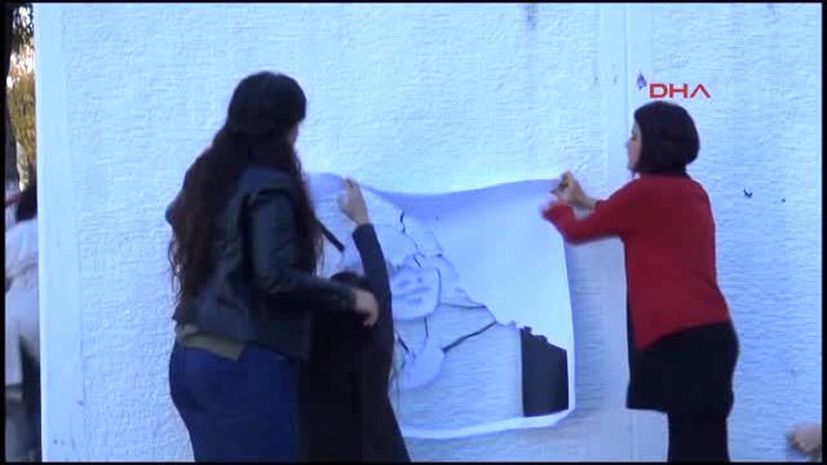 Ktü?lü Öğrenciler Özgecan\'ı Hatırlattı, Kadın Cinayetlerine Tepki Eylemi Yaptı