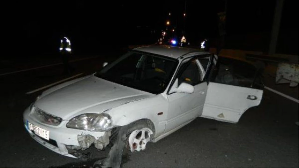 Mudanya\'da Aşırı Hız ve Alkol Kazaya Yol Açtı: 2 Yaralı