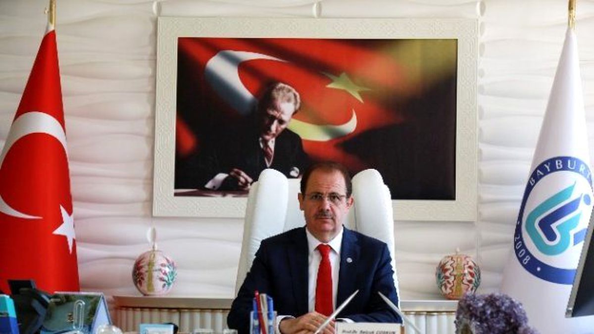 Rektör Coşkun\'dan 24 Kasım Öğretmenler Günü Mesajı