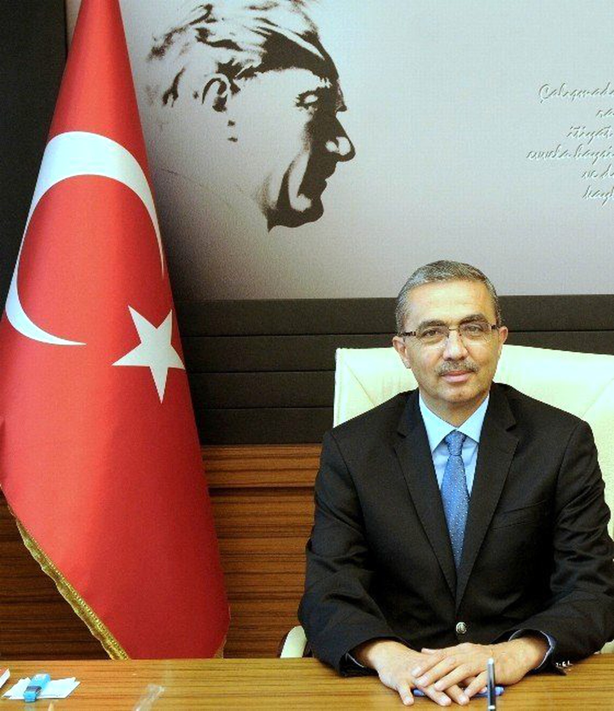 Rektör Güvenç\'in Öğretmenler Günü Mesajı
