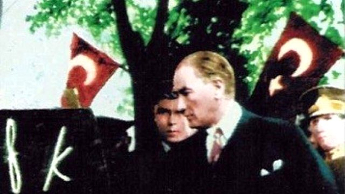 Rektör Prof. Dr. Koçak\'tan 24 Kasım Öğretmenler Günü Kutlama Mesajı