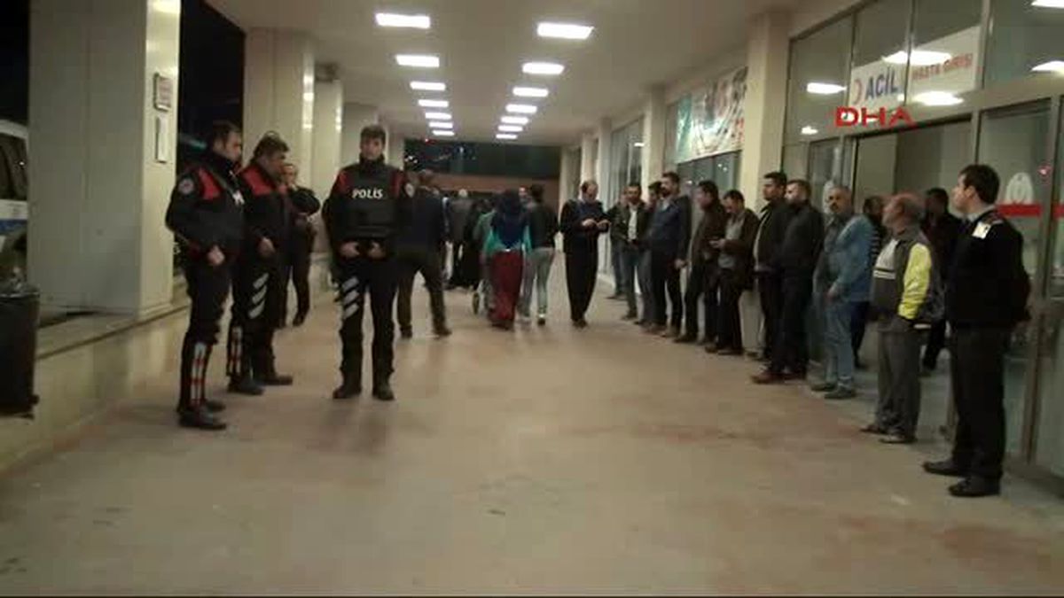Şanlıurfa Yaralı Polis Şanlıurfa\'ya Getirildi
