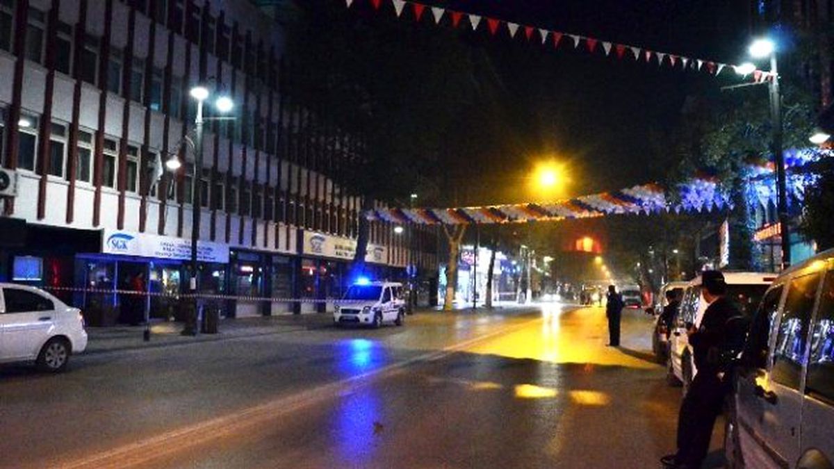 Malatya\'da Şüpheli Kutu Polisi Alarma Geçirdi