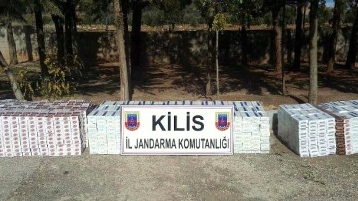 Kilis\'te Güvenlik Güçleri 18 Bin Paket Kaçak Sigara Ele Geçirdi