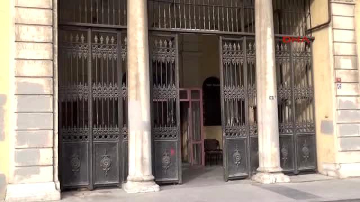 Tarihi Yarımada\'da Yeni Dönem: Hanlar Butik Otele, Aile Yadigarı Evler Pansiyona Dönüşüyor