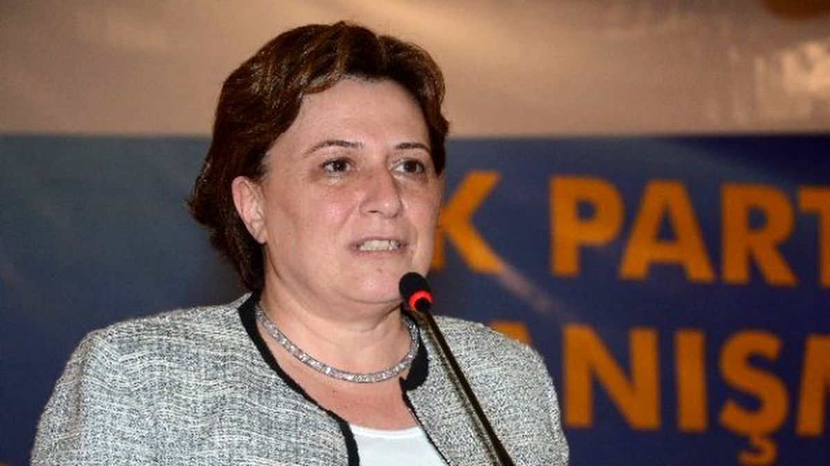 Adana\'da Fatma Güldemet Sarı Sevinci