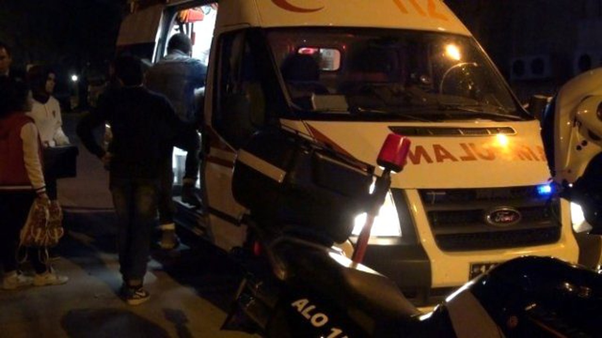 Ayağının Üzerinden Otomobil Geçti