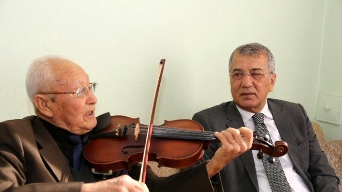 Başkan Tarhan\'dan Öğretmenlere Sürpriz Ziyaret