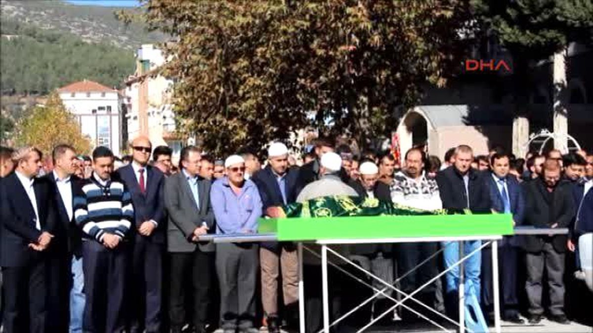 Burdur - Kurtlar Vadisi Oyuncusu İsmail Aydın Toprağa Verildi