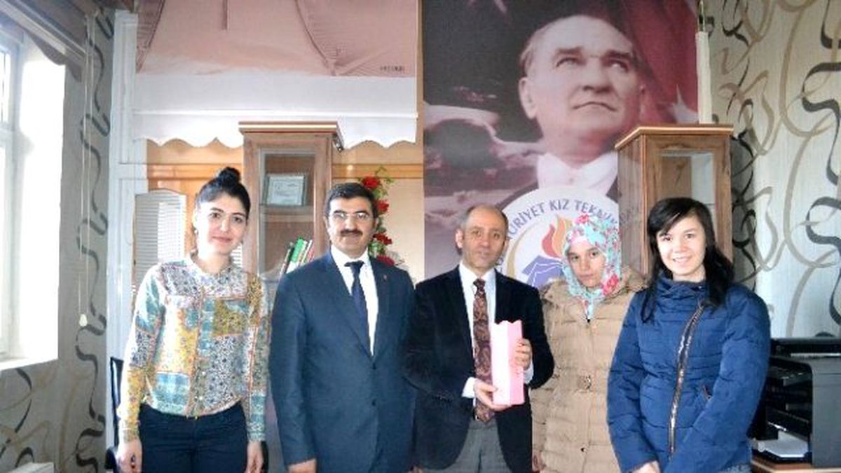 Devlet Korumasındaki Çocuklardan Dünya Çocuk Hakları Günü Etkinliklerine Destek Veren Kurumlara...