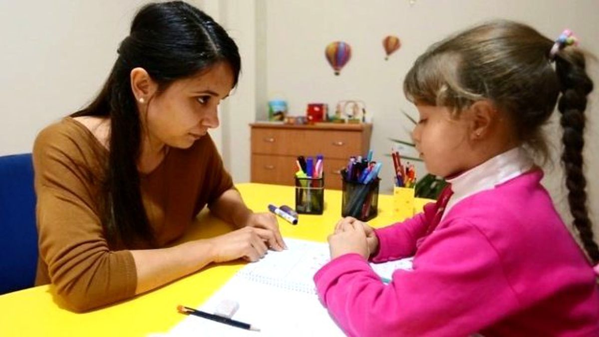 Ebru Öğretmen\' Klibi İzlenme Rekorları Kırıyor