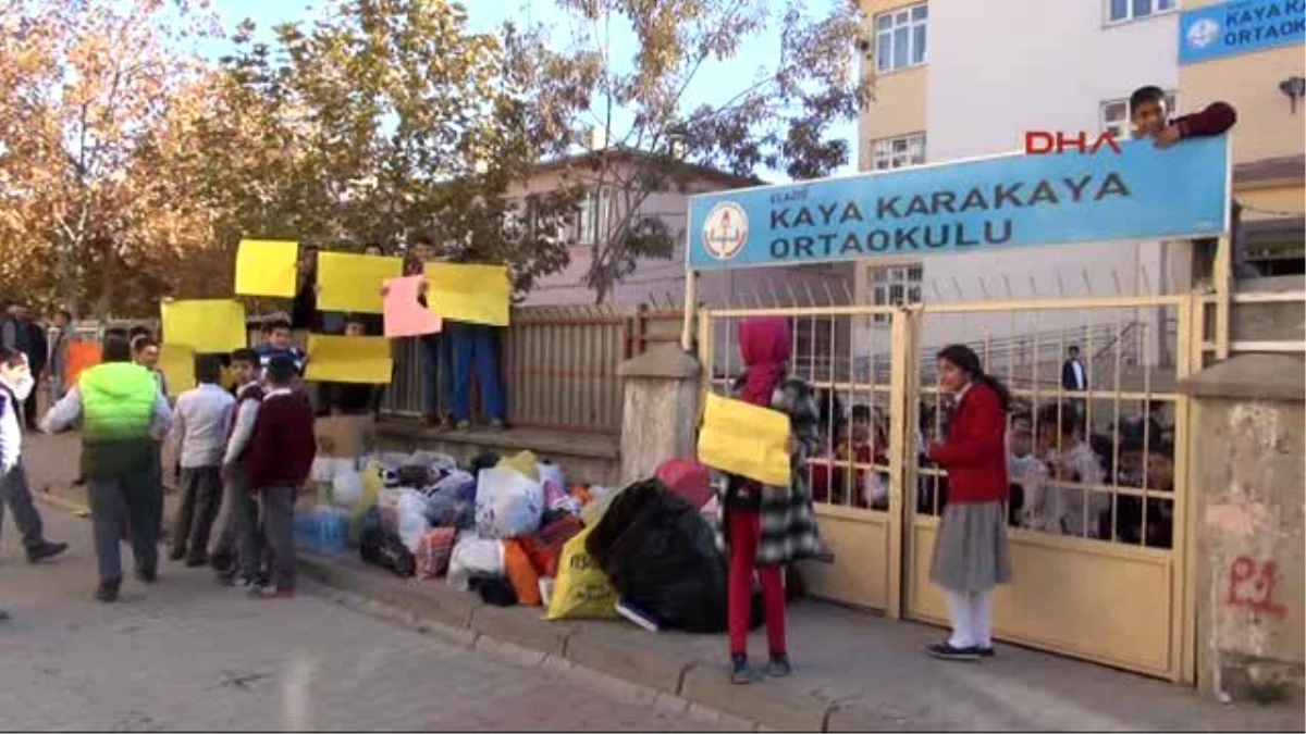 Elazığlı Öğrenciler, Öğretmenler Günü Hediyelerini Türkmenler\'e Gönderdi