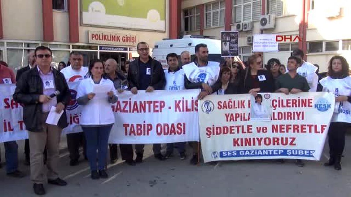 Gaziantep\'te Sağlıkçılardan Şiddet Protestosu
