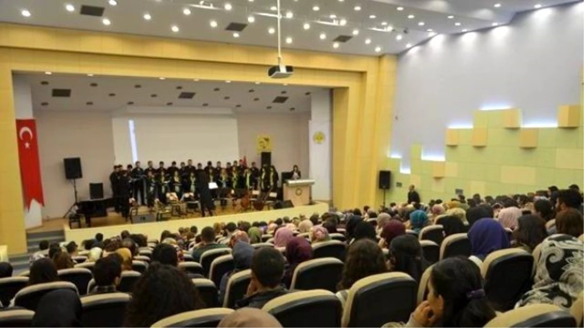 Harran Üniversitesinde Öğretmenler Günü Kutlandı