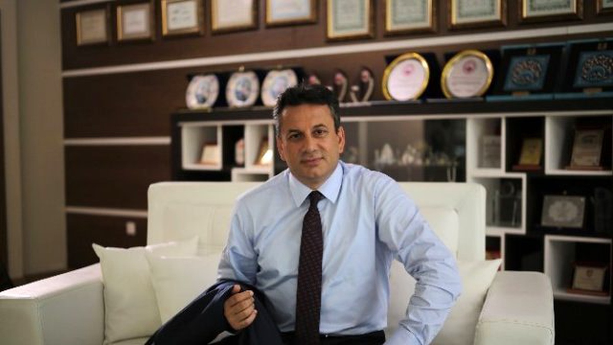 Hekimoğlu\'ndan İddialı Mesaj: "Ekonomi Bizim İşimiz"