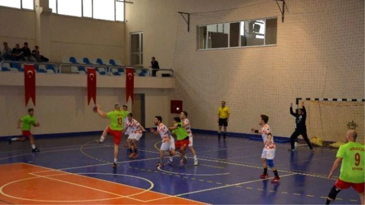 Hentbolcular Köyceğiz'i Sevindirdi