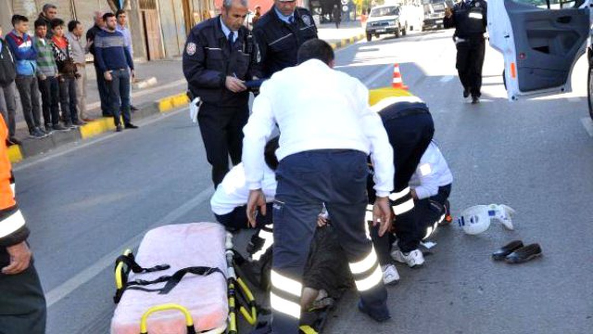 İslahiye\'de Otomobilin Çarptığı Kadın Yaralandı