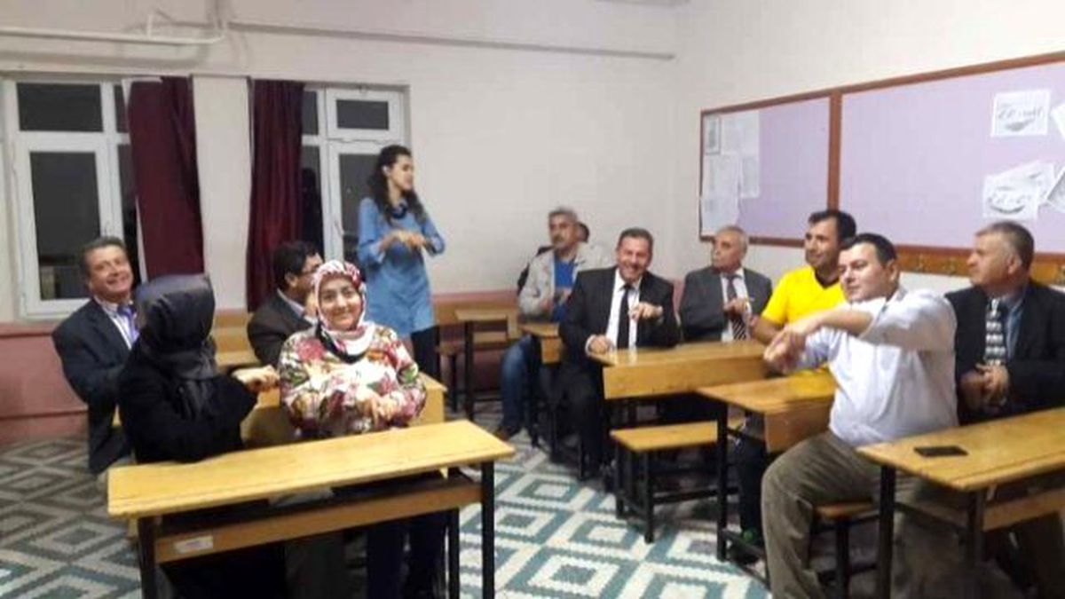 Kamu Personeline İşaret Dili Kursu