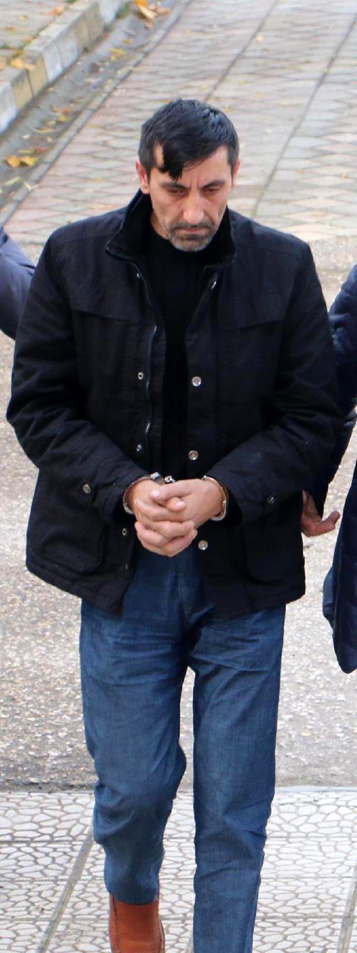 Kendini Savcı Olarak Tanıtıp Emekli Öğretmeni Dolandırmak İstedi