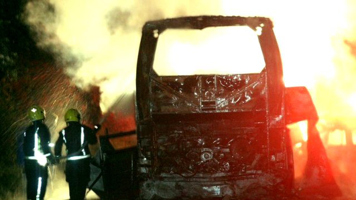 Meksika\'da Trafik Kazası: 24 Ölü, 10 Yaralı