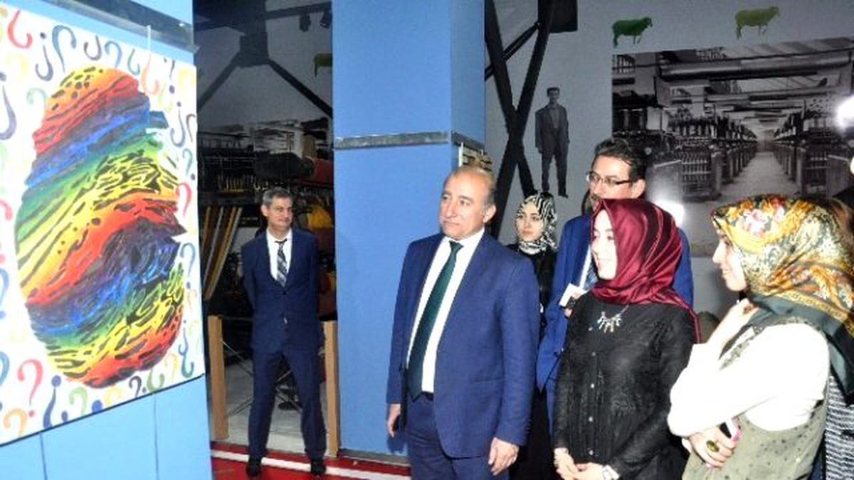 Merinos Tekstil Sanayi Müzesi\'nde Öğretmenler Günü Resim Sergisi