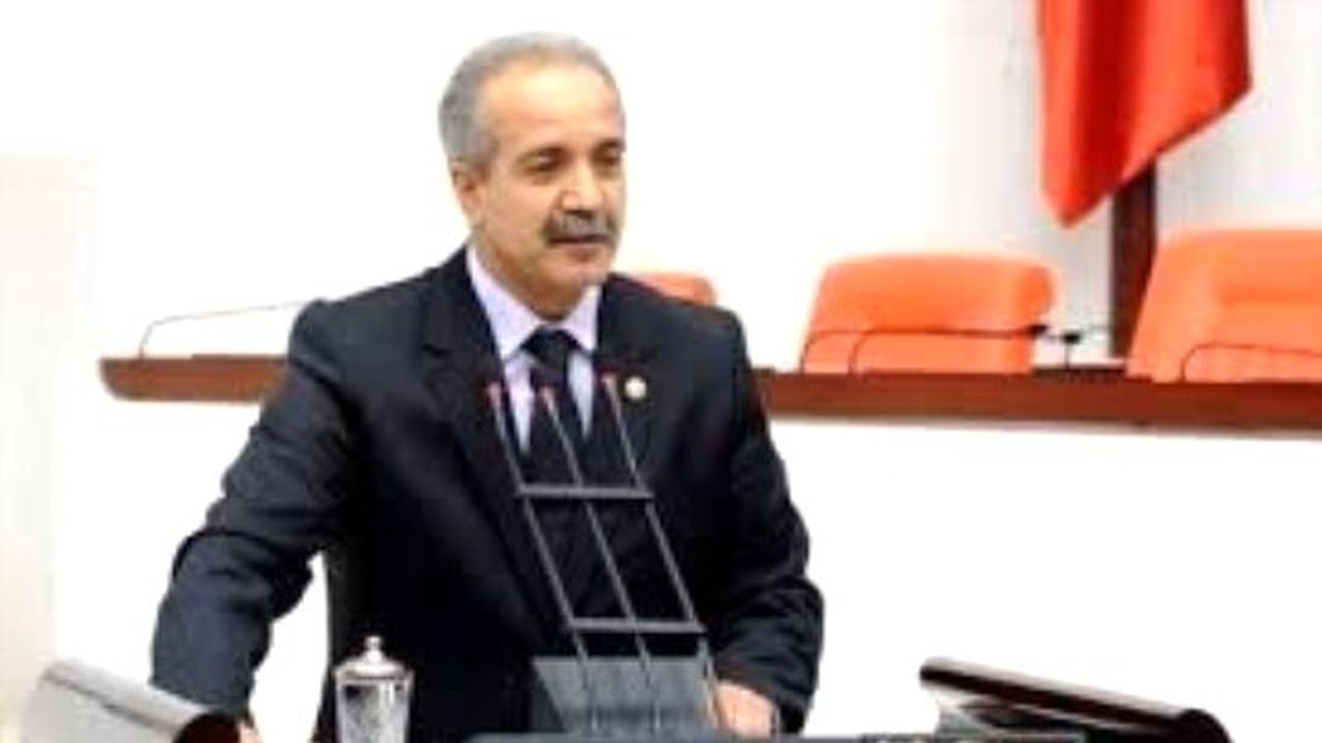 Milletvekili Salih Fırat\'an Öğretmenler Günü Mesajı