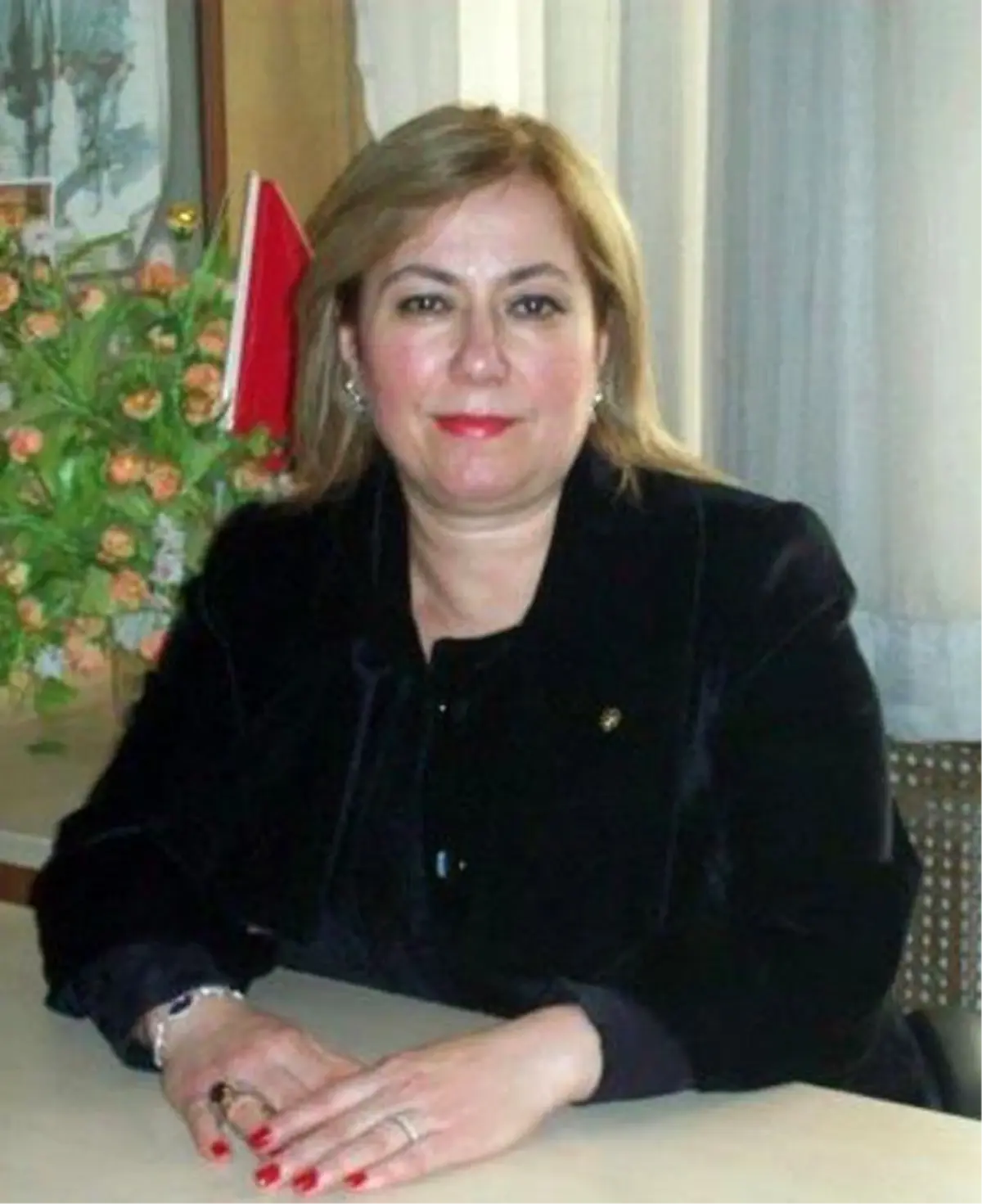 Özalp: "Kadın Cinayeti Zanlılarına Ağırlaştırılmış Müebbet Hapis Verilsin"