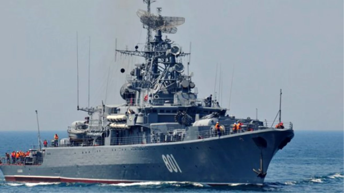 Rusya, Hava Savunma Sistemli Kruvazörü Akdeniz\'e Gönderdi