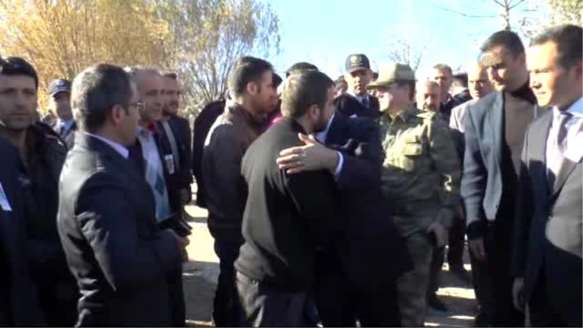 Şehit Polis Memuru Toprak\'ın Cenazesi Babaevine Getirildi