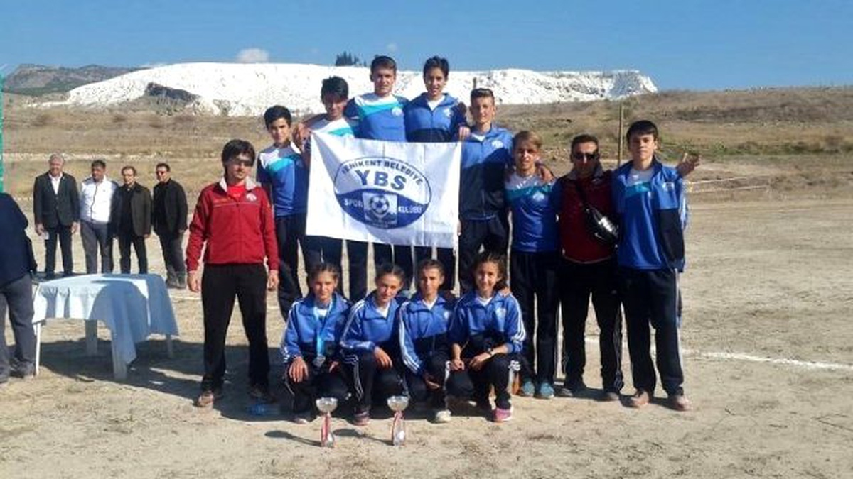 Yenikent Belediyespor Kulübü Atletizmde de Başarının Adı Oldu