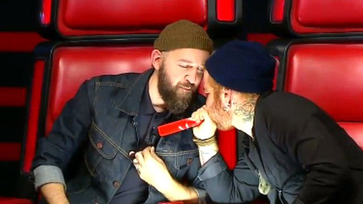 Yine Gökhan Yine Kahkaha Tufanı: \'Biz Bu Ses İçin mi Bekledik!\'