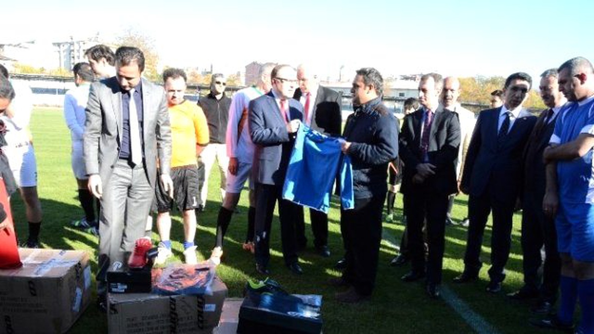 Amatör Spor Kulübüne Malzeme Desteği